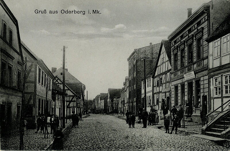 Berliner Straße um 1905 | www.oderberg-damals.de