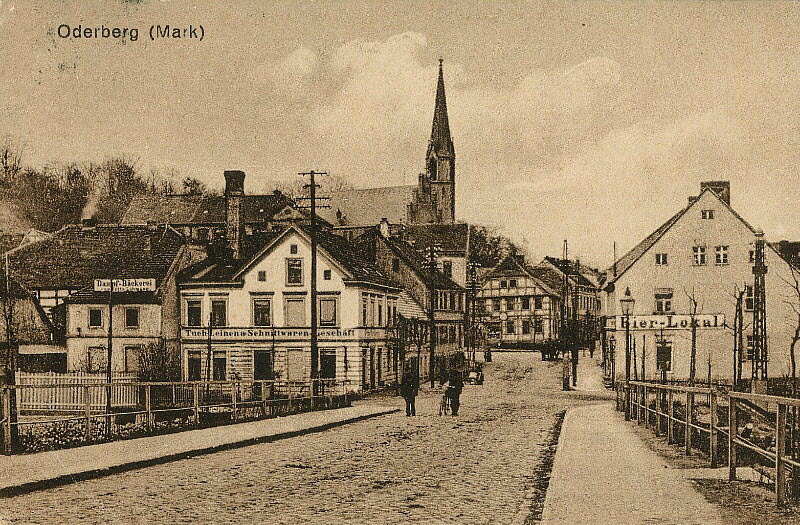 Angermünder Straße um 1925 | www.oderberg-damals.de